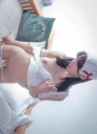 Yeha 예하, X-Level “Aprons” Set.02