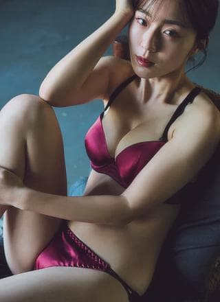 Miki Ide 井手美希, FRIDAY 2024.07.12 (フライデー 2024年7月12日号)