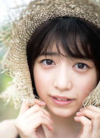 Rio Yoshida 吉田莉桜, Young Gangan 2019 No.18 (ヤングガンガン 2019年18号)