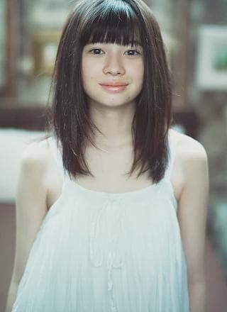 Hiyori Sakurada 桜田ひより, Young Gangan 2017 No.24 (ヤングガンガン 2017年24号)