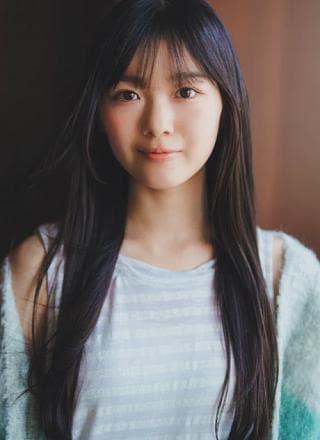 Ui Yamakawa 山川宇衣, FLASH 2025.12.02-09 (フラッシュ 2025年12月2-9日号)