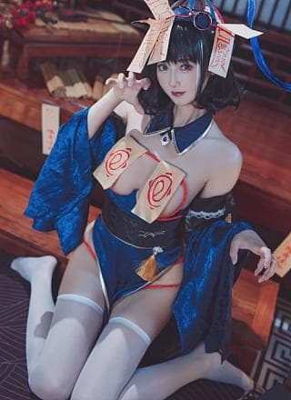 Cosplay 羽生三未 华甲欢庆僵尸三未全