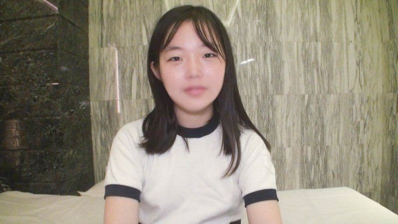 【无码】对生动的体育裤姿态无法停止的妄想爆发！渗透着蓝色汗水和气味的体育裤**的纯情口交!! FC2-PPV-4866889