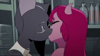 女同性恋深喉法式热吻