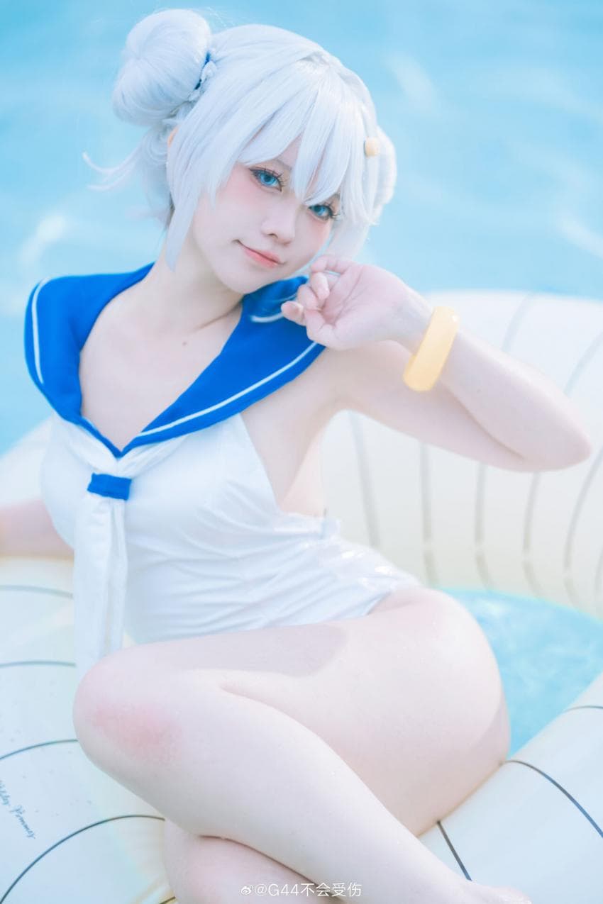 G44不会受伤 & 肃雨雨雨 阿黛尔(亚德)-清凉一夏 「很热吧?快进来泳池里清爽一下吧?」