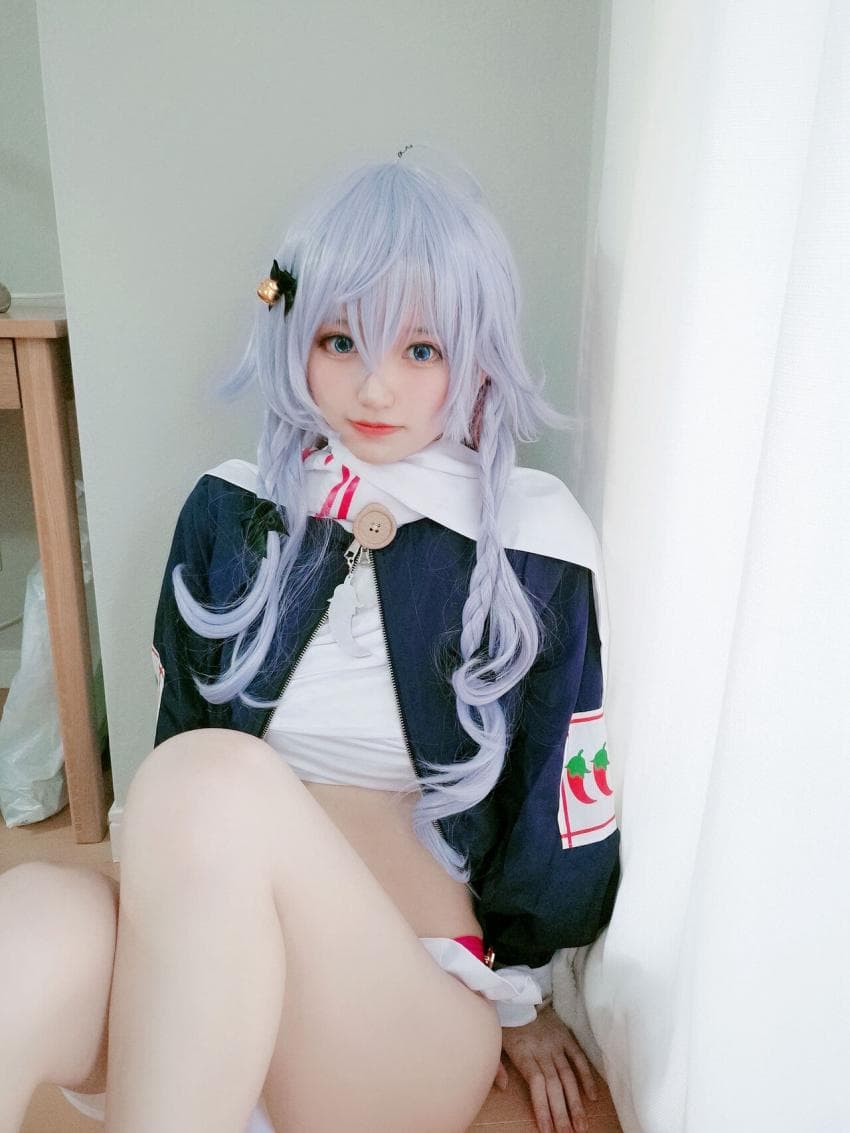 千阳 - VTuber 神乐七奈(狗妈)