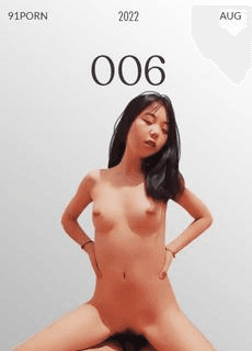 和小妹一起拍性爱视频赚外快
