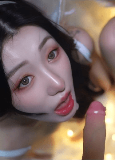 【目前韩国最火的网黄姐妹花】这俩颜值真的是封神啊，爆杀国内的一众网红脸，超近距离拍脸也很完美