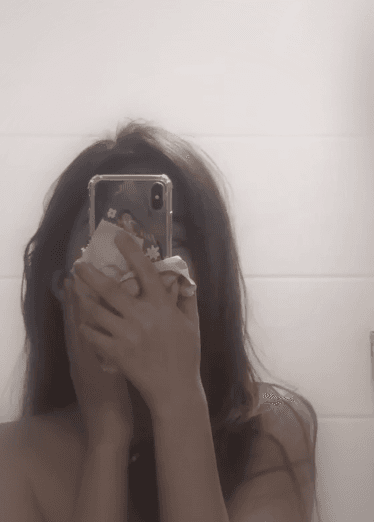 珍藏版网恋女友的自拍