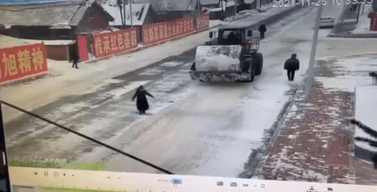 铲血车