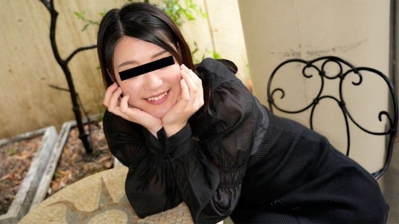 漂亮丰满小胸女人用嘴唇为你服务！ 中居绚音 10musume_032925_01