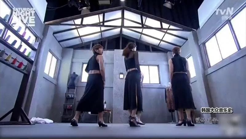 爆笑韩国综艺，当女明星拍MV，请到假的伴舞团…