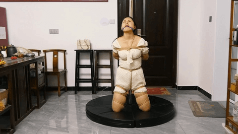 【胜景影视】《不良人妻》 第四集 女人贩被变成女仆，天天捆绑着做家务被调教