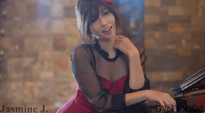 极品网红JasmineJ 反差自慰（9）JasmineJ-009