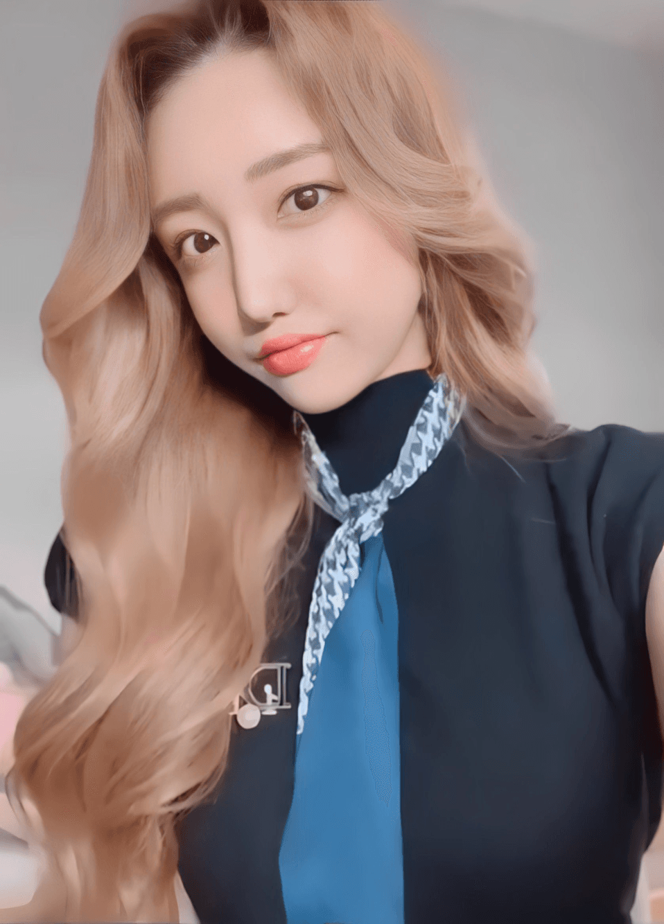 门事件❤️极品反差婊❤️翰国潜规则 财阀 网络调换 指挥网红一对一 做各种动作，这就是财阀的快乐！